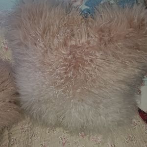Mon Chateau Luxery Tibitan Lamb Fur Pillow pink cream 16in x 16in Gorgeous